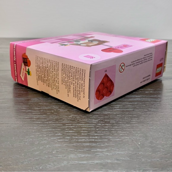 LEGO Limited Edition Love Heart Chocolate Gift Box-Shiba Inu #40679, 158 Pcs,NIB - Picture 8 of 16
